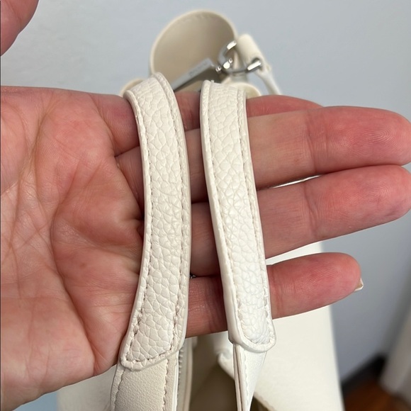 DKNY White Leather Satchel/Crossbody 🤍 - Picture 16 of 16